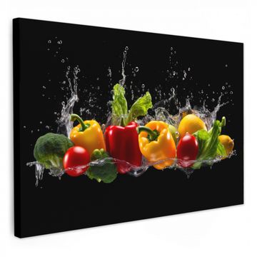 Leinwandbilder - Paprika - Wasser - Gemüse - Schwarz