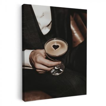 Leinwandbilder - Herz - Cocktail - Espresso Martini - Hand