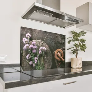 Spritzschutz Küche - Stilleben mit Schnittlauch