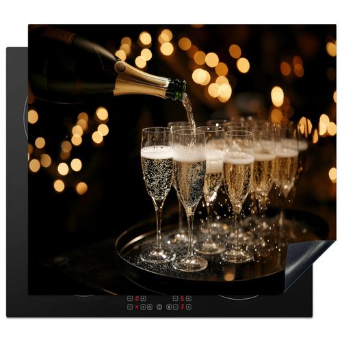 Herdabdeckplatte - Lichter - Champagner - Tablett - Gläser