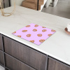 Pretzels - Eten - Paars Inductie beschermer vinyl 3mm middel -sfeer8