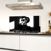 Vrouw - Zwart - Hart Spatscherm Aluminium klein -sfeer4