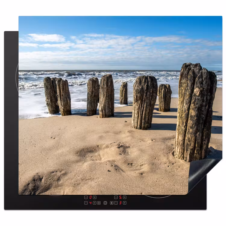 Herdabdeckplatte - Verwitterte Pfähle am Strand — 1