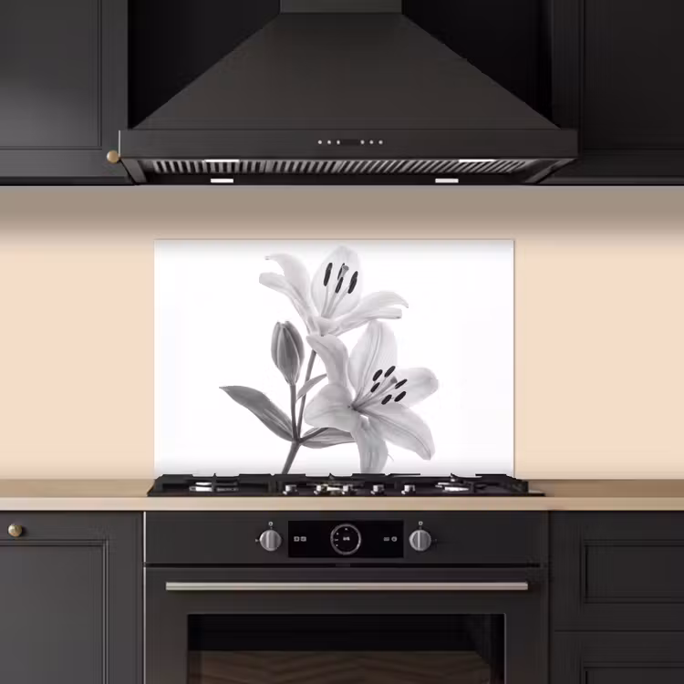 Spritzschutz Küche - Lilien - Elegant - Schwarz - Weiß — 5