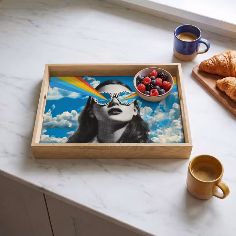 Tablett - Frau - Brille - Regenbogen - Wolken — 3