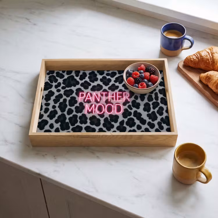 Tablett - Pantherdruck - Schwarz - Neonschrift - Rosa — 3