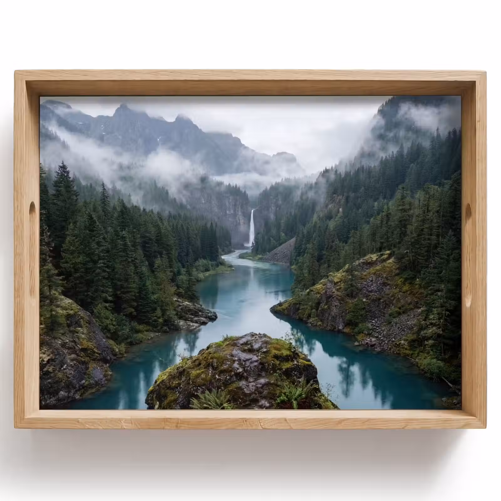 Tablett - Wasserfall - Bäume - Berge — 1