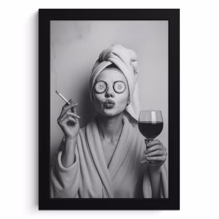 Bilder mit Rahmen - Frau - Maske - Wein - Zigarette — 1