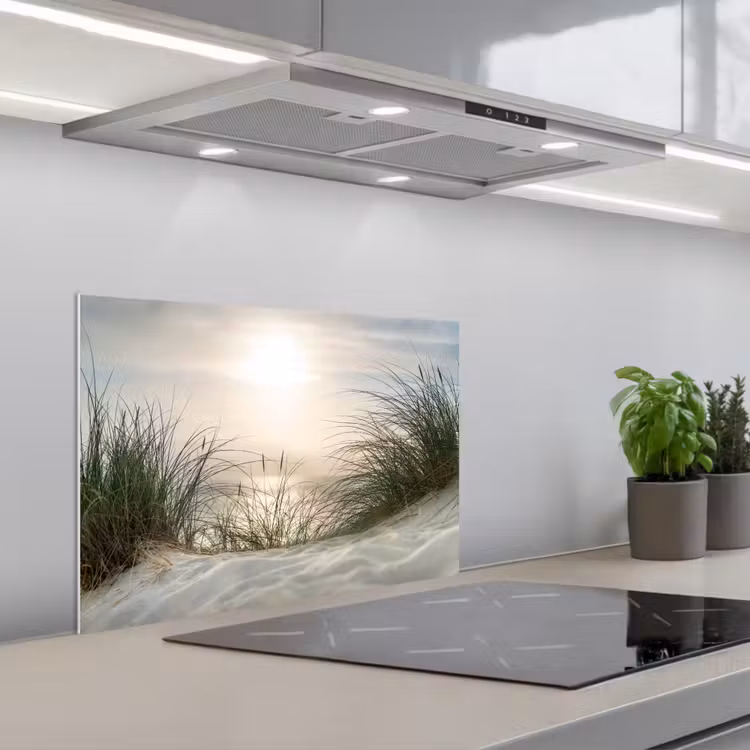 Spritzschutz Küche - Sanfter Sonnenaufgang über den Dünen — 1