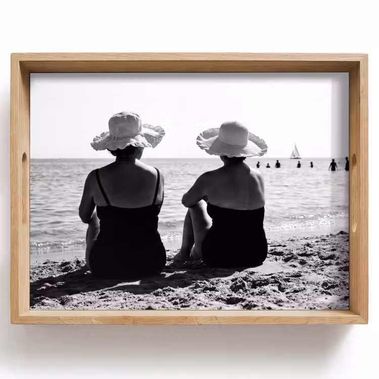 Tablett - Frauen - Sonnenhut - Strand - Schwarz - Weiß — 1